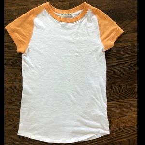 NWOT FREE PEOPLE ORANGE SLEEVE RINGER TEE SZ S